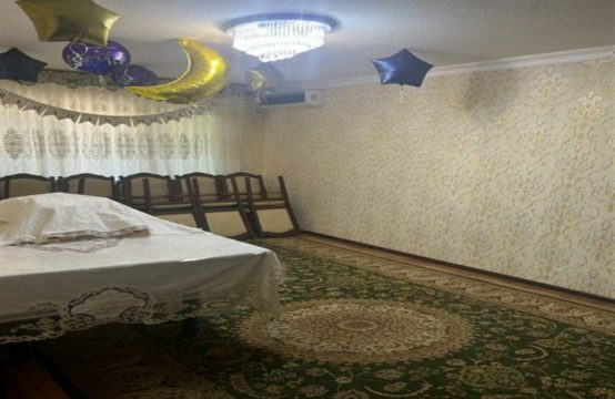 (К111806) Продается 4-х комнатная квартира в Учтепинском районе.