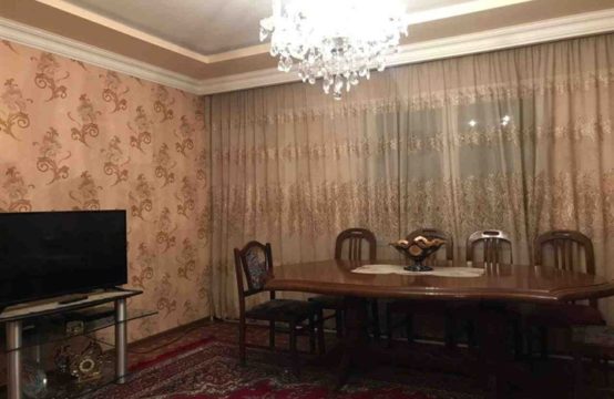 (К111992) Продается 3-х комнатная квартира в Шайхантахурском районе.