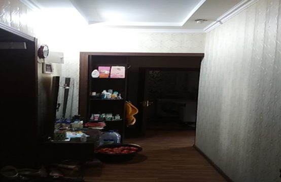 (К112962) Продается 3-х комнатная квартира в Шайхантахурском районе.