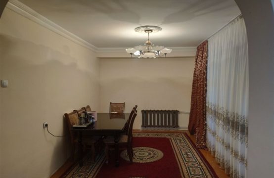 (К113337) Продается 3-х комнатная квартира в Шайхантахурском районе.