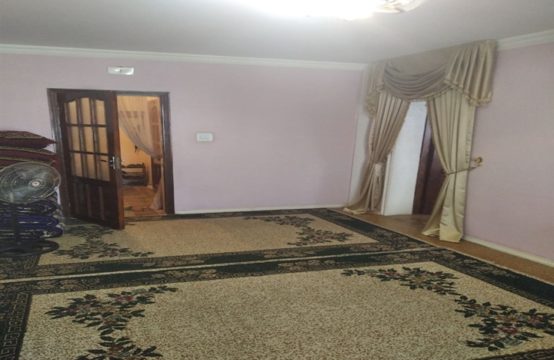 (К114413) Продается 4-х комнатная квартира в Чиланзарском районе.