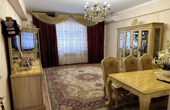 (К116018) Продается 3-х комнатная квартира в Алмазарском районе.