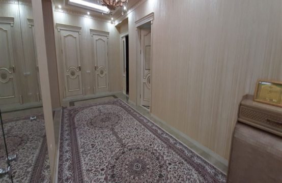 (К116136) Продается 4-х комнатная квартира в Алмазарском районе.