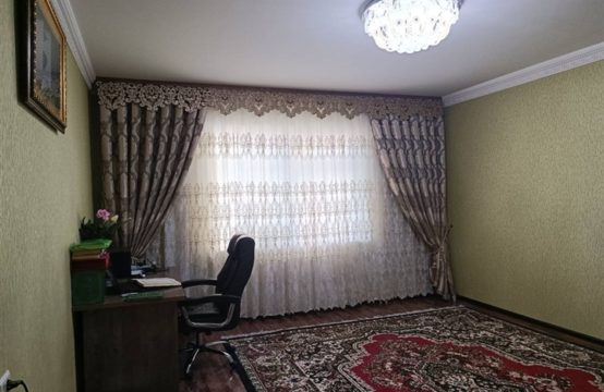 (К116475) Продается 4-х комнатная квартира в Алмазарском районе.