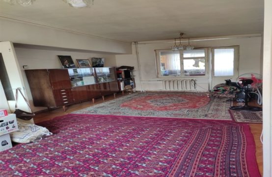 (К116580) Продается 5-ти комнатная квартира в Мирзо-Улугбекском районе