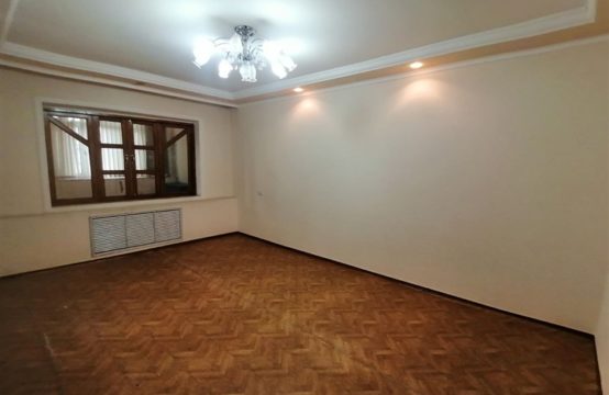 (К117082) Продается 3-х комнатная квартира в Чиланзарском районе.
