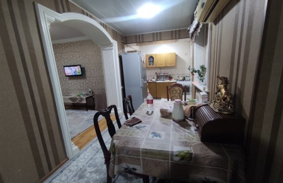 (К117555) Продается 3-х комнатная квартира в Алмазарском районе.