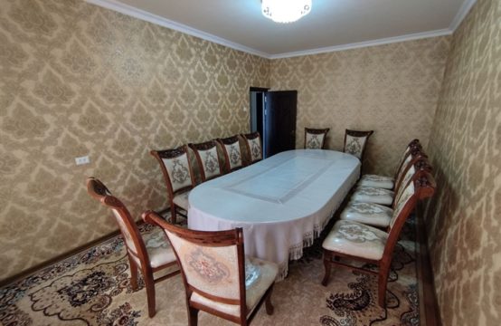 (К118762) Продается 4-х комнатная квартира в Шайхантахурском районе.