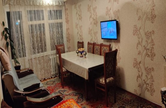 (К118893) Продается 3-х комнатная квартира в Шайхантахурском районе.