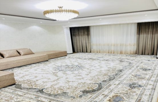 (К120800) Продается 3-х комнатная квартира в Алмазарском районе.