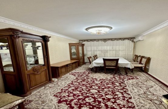 (К120902) Продается 3-х комнатная квартира в Чиланзарском районе.