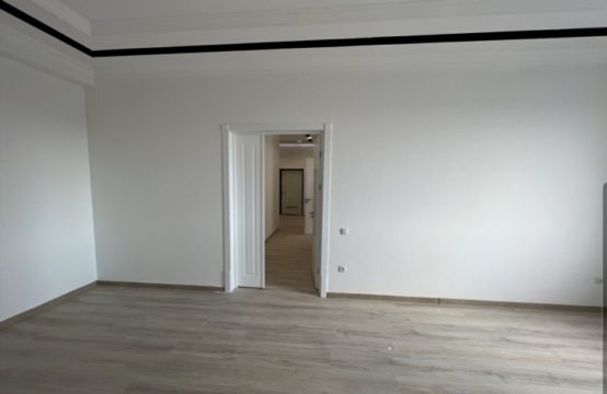 (К121199) Продается 2-х комнатная квартира в Алмазарском районе.