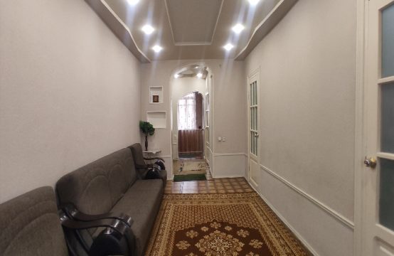 (К121315) Продается 3-х комнатная квартира в Мирзо-Улугбекском районе