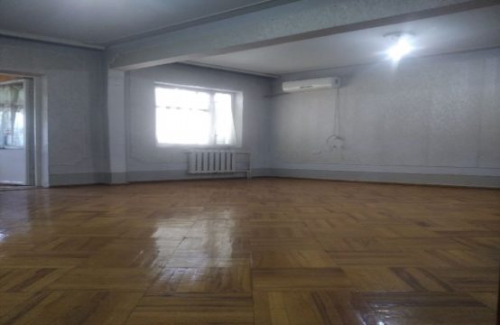 (К121508) Продается 4-х комнатная квартира в Учтепинском районе.