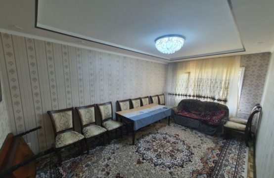 (К121525) Продается 4-х комнатная квартира в Алмазарском районе.