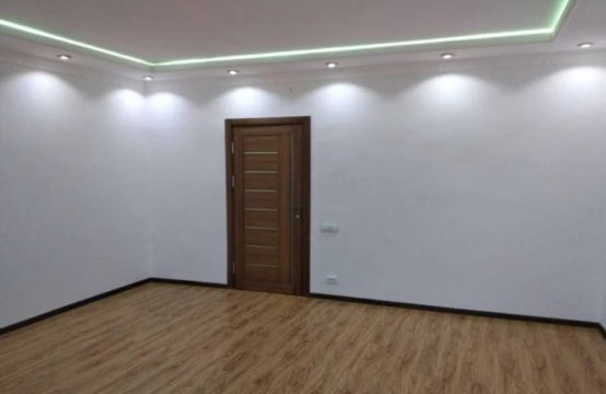 (К121713) Продается 3-х комнатная квартира в Мирзо-Улугбекском районе