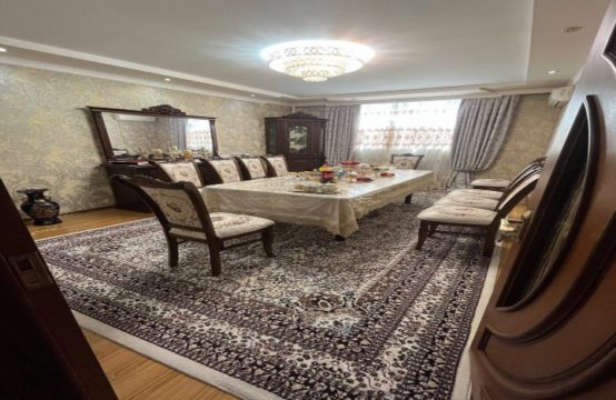 (К116961) Продается 4-х комнатная квартира в Алмазарском районе.