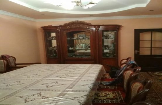 (К119384) Продается 3-х комнатная квартира в Шайхантахурском районе.