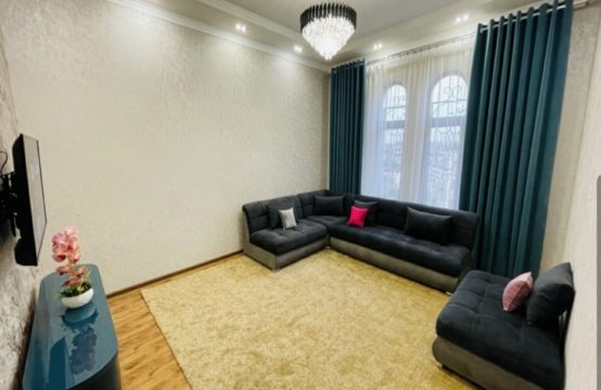 (К119653) Продается 3-х комнатная квартира в Шайхантахурском районе.