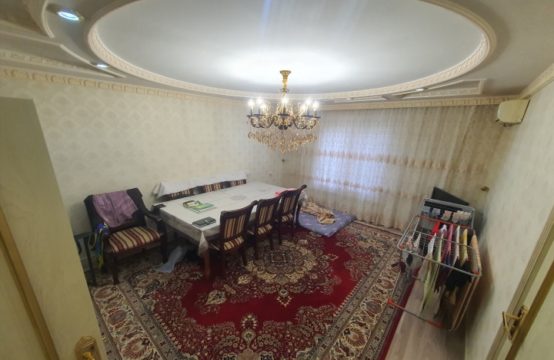 (К120148) Продается 3-х комнатная квартира в Шайхантахурском районе.