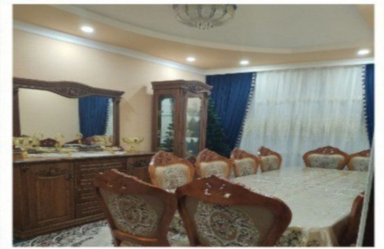 (К120833) Продается 3-х комнатная квартира в Шайхантахурском районе.