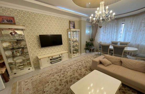 (К122893) Продается 3-х комнатная квартира в Яккасарайском районе.