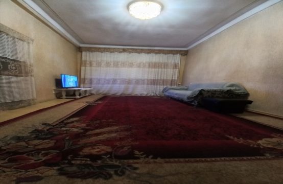 (К123072) Продается 3-х комнатная квартира в Яккасарайском районе.