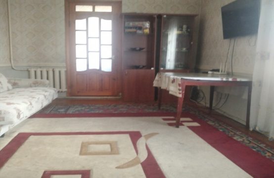 (К123092) Продается 3-х комнатная квартира в Шайхантахурском районе.