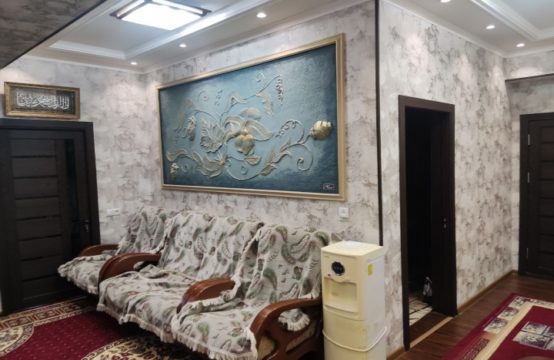(К123151) Продается 4-х комнатная квартира в Алмазарском районе.
