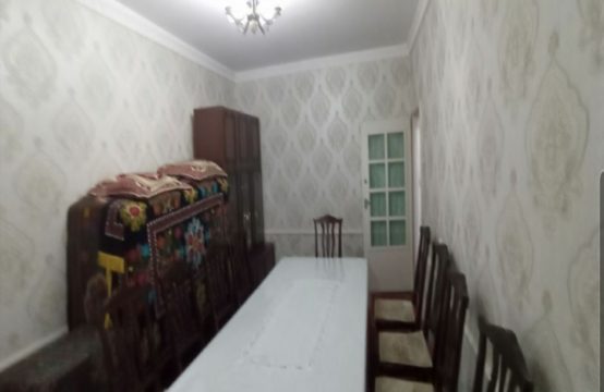 (К123500) Продается 4-х комнатная квартира в Шайхантахурском районе.