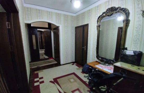 (К123915) Продается 4-х комнатная квартира в Юнусабадском районе.