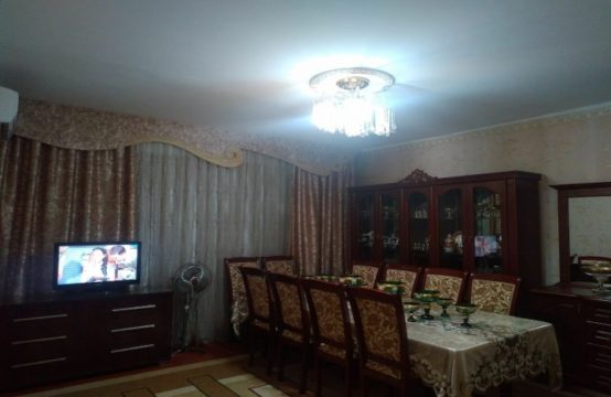 (К124159) Продается 3-х комнатная квартира в Шайхантахурском районе.