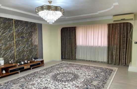 (К124984) Продается 3-х комнатная квартира в Мирабадском районе.