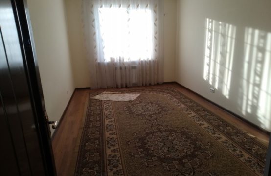 (К125024) Продается 2-х комнатная квартира в Алмазарском районе.