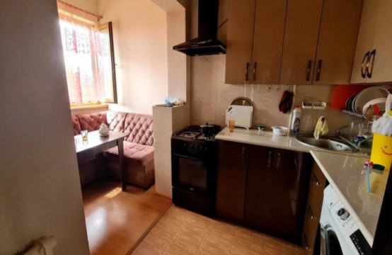 (К125402) Продается 3-х комнатная квартира в Юнусабадском районе.