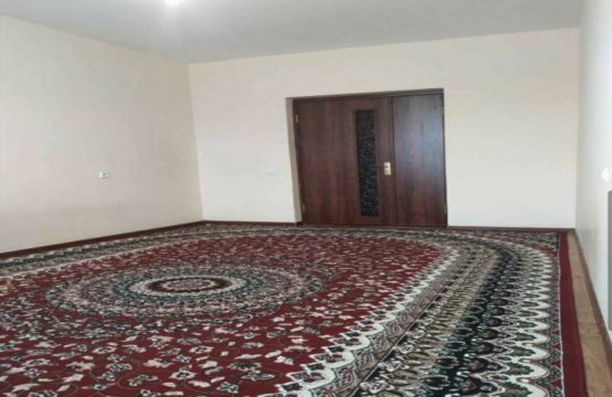 (К125501) Продается 4-х комнатная квартира в Шайхантахурском районе.
