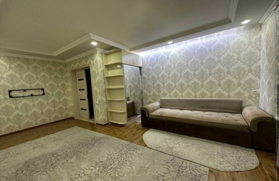 (К125531) Продается 3-х комнатная квартира в Шайхантахурском районе.