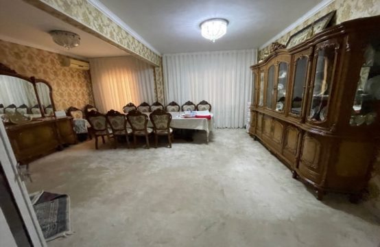(К126017) Продается 3-х комнатная квартира в Чиланзарском районе.