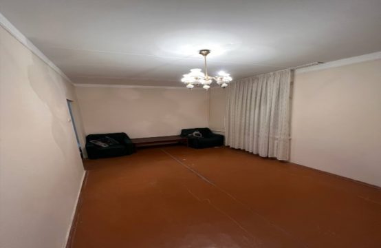 (К126089) Продается 1-а комнатная квартира в Шайхантахурском районе.
