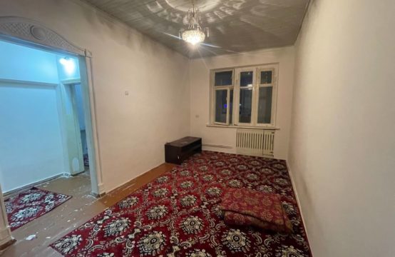 (К128135) Продается 1-а комнатная квартира в Алмазарском районе.
